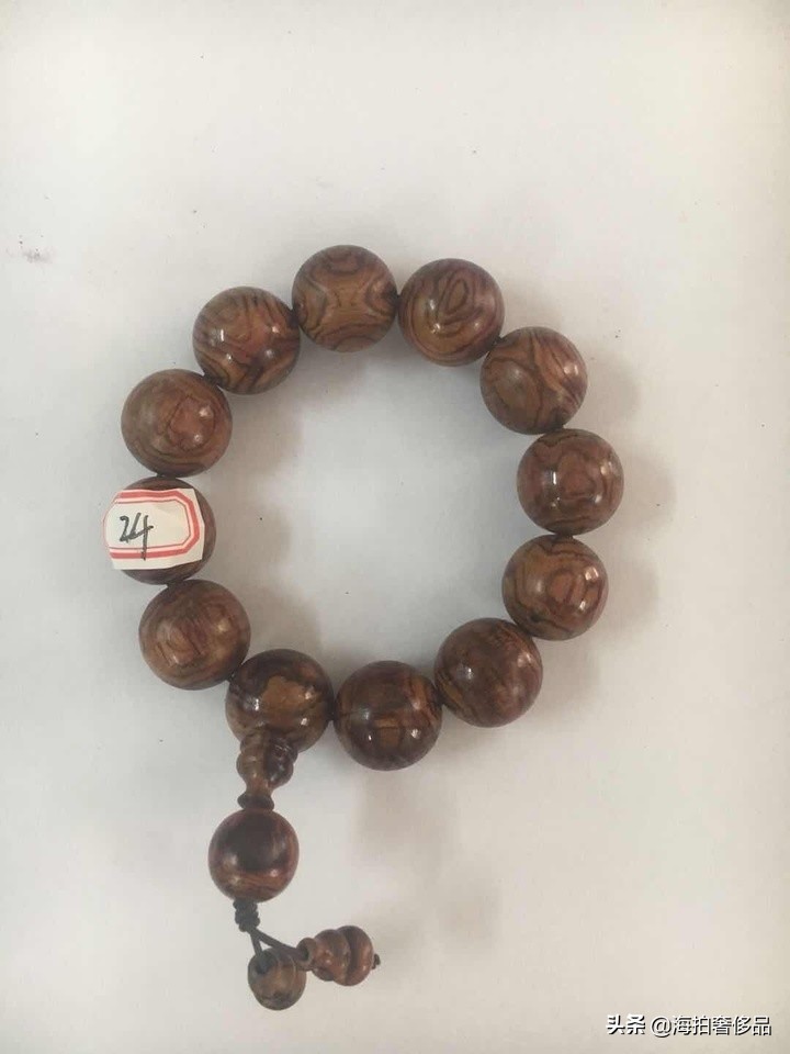 拍卖海南黄花梨手串,海南花梨木拍卖219万