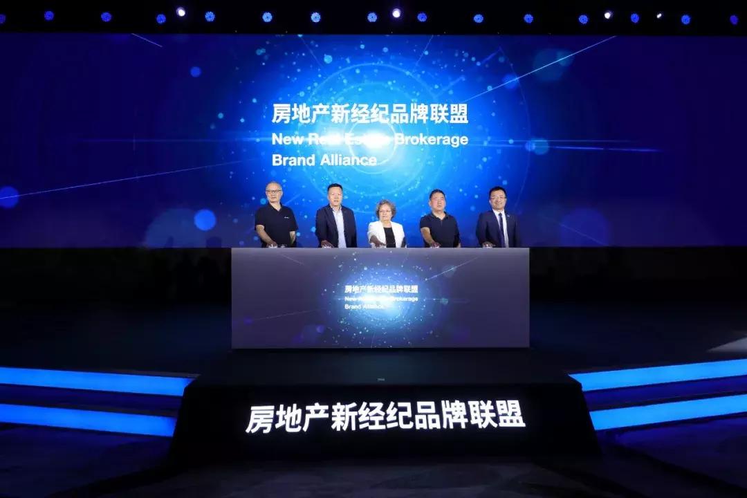 姚劲波“杠上”昔日盟友？