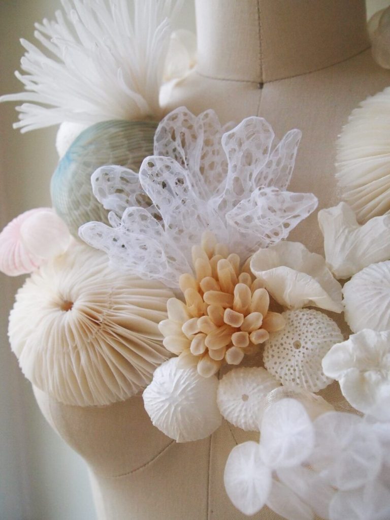 以布料纤维创作出梦幻世界：日本艺术家MarikoKusumoto