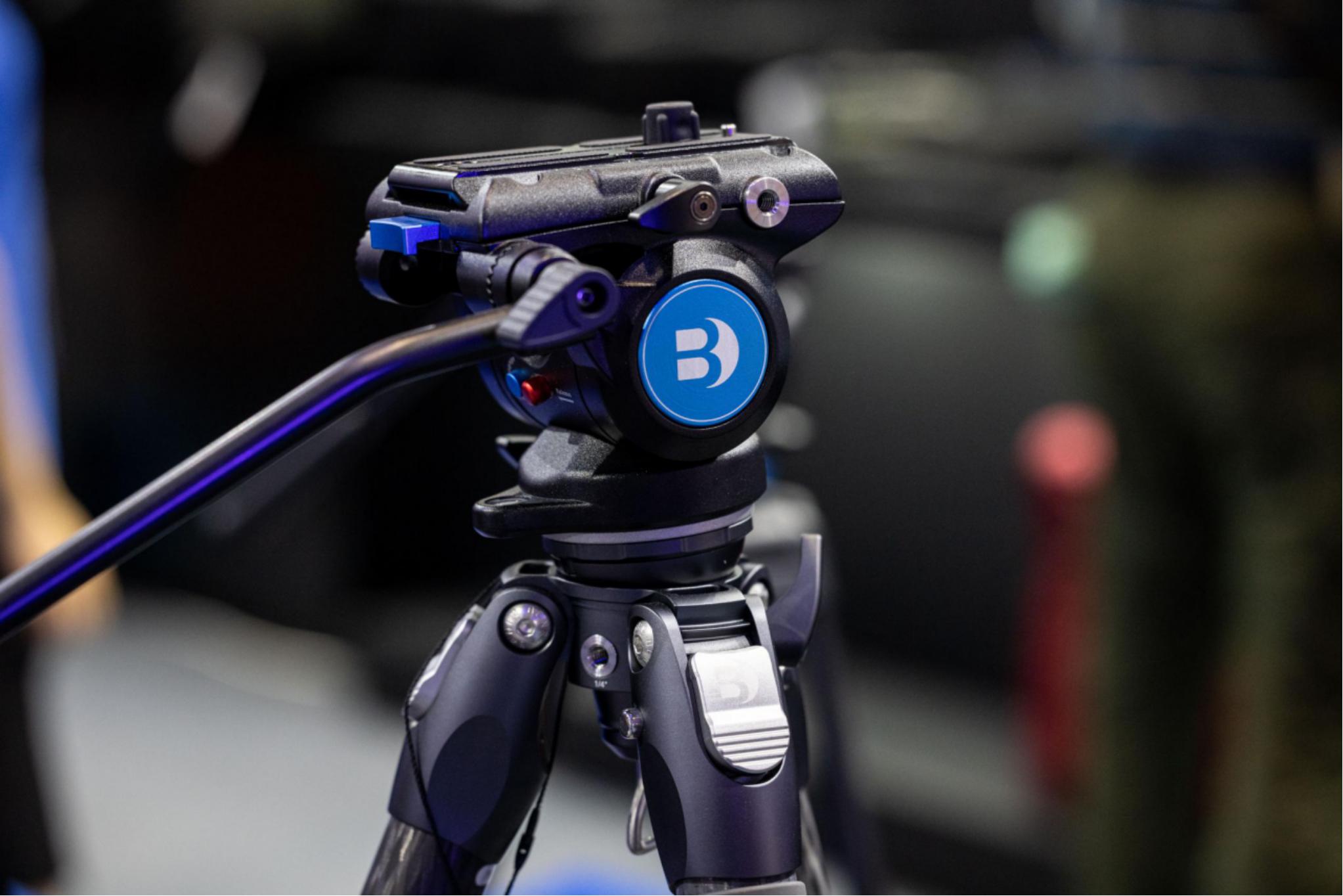 如何选择合适的三脚架,关于三脚架的问题