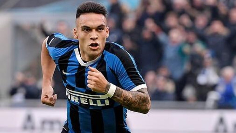 实况足球手游普黑中锋排名,实况足球2024中锋排行前10