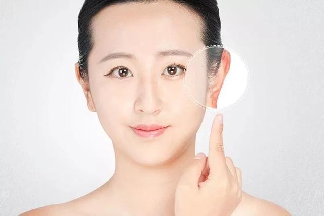 夏天藿香正气水涂在脚上太实用了,藿香正气水涂脚上可以治失眠吗