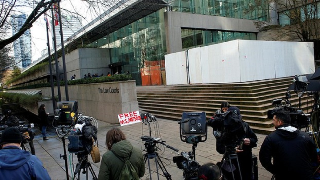 遗憾,孟女士的电子脚环没能摘除!疫情下加拿大挺的住贸易打击吗