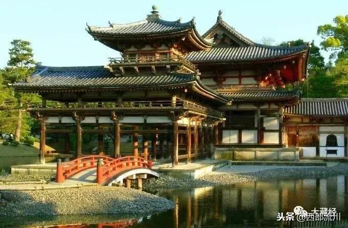 敦煌壁画中的洞窟,敦煌壁画为什么会震撼全世界