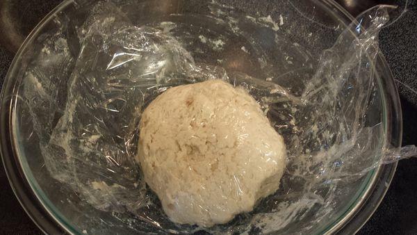 牛奶鸡蛋发酵粉和面能炸油条吗,鸡蛋面粉炸油条的家常做法