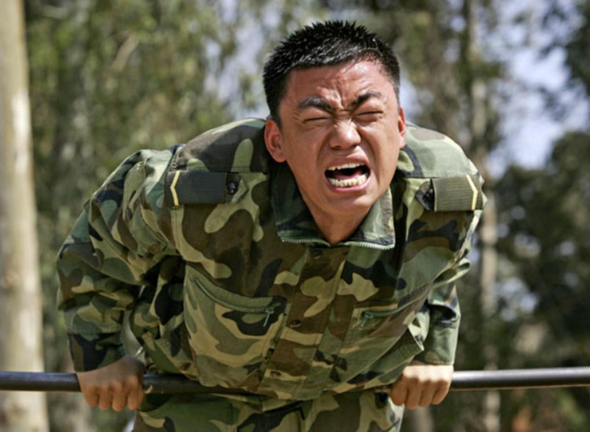 明星演唱会出现的军人,出演军人最好的四位明星