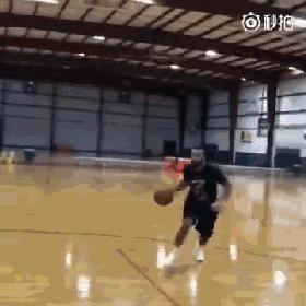 突破一步上篮教学,一突破球就被断