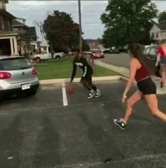 太绝了！买支球队给自己打！13年NBA生涯结束！他以湖人身份离开