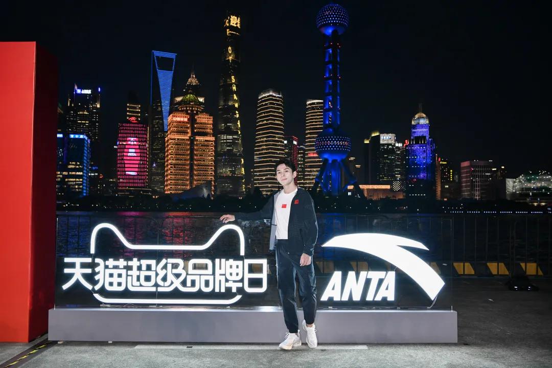 安踏争议广告,安踏广告不走寻常路