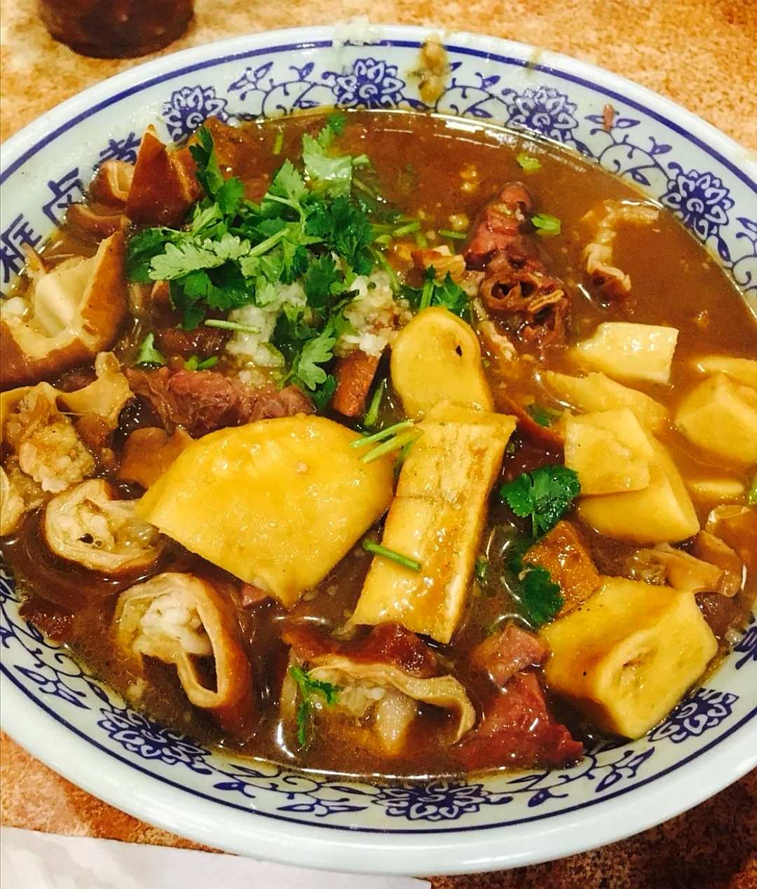 北京卤煮哪家最好吃,北京的卤煮哪家最好吃