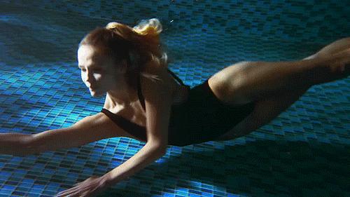 泳衣女士xxl尺码对照表,保守大码显瘦泳衣