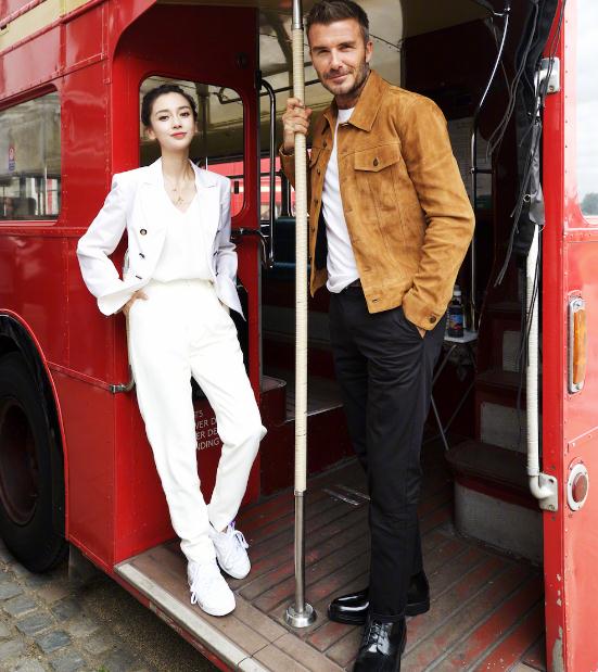 baby见贝克汉姆穿的什么鞋,杨颖贝克汉姆又同框了