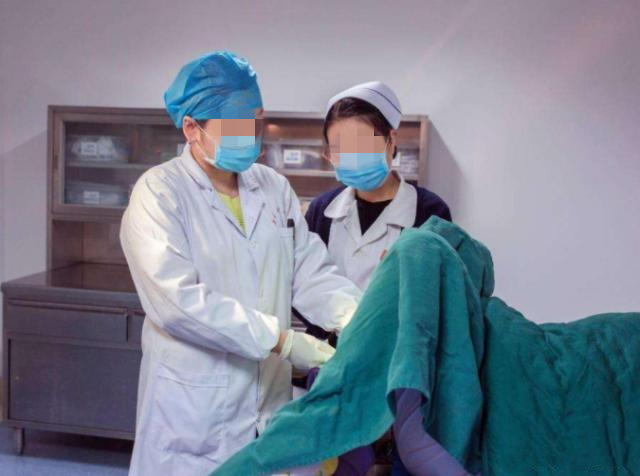 打过胎的女人肚子上有痕迹吗,打过胎的女人身上会有裂纹吗