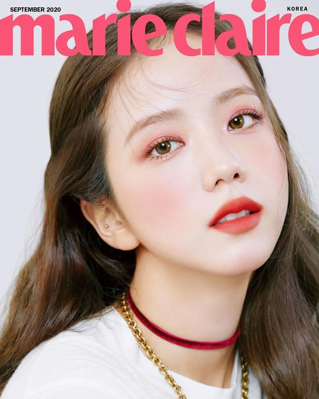 从BP小糊咖到Dior千金，Jisoo的脸越来越值钱了