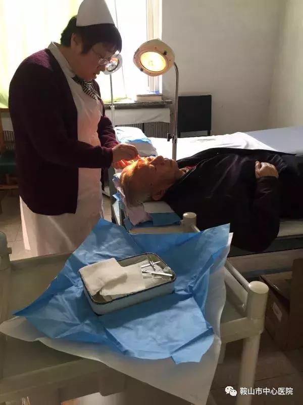 春节dou在岗鞍山市中心医院护理部“领头雁”风采