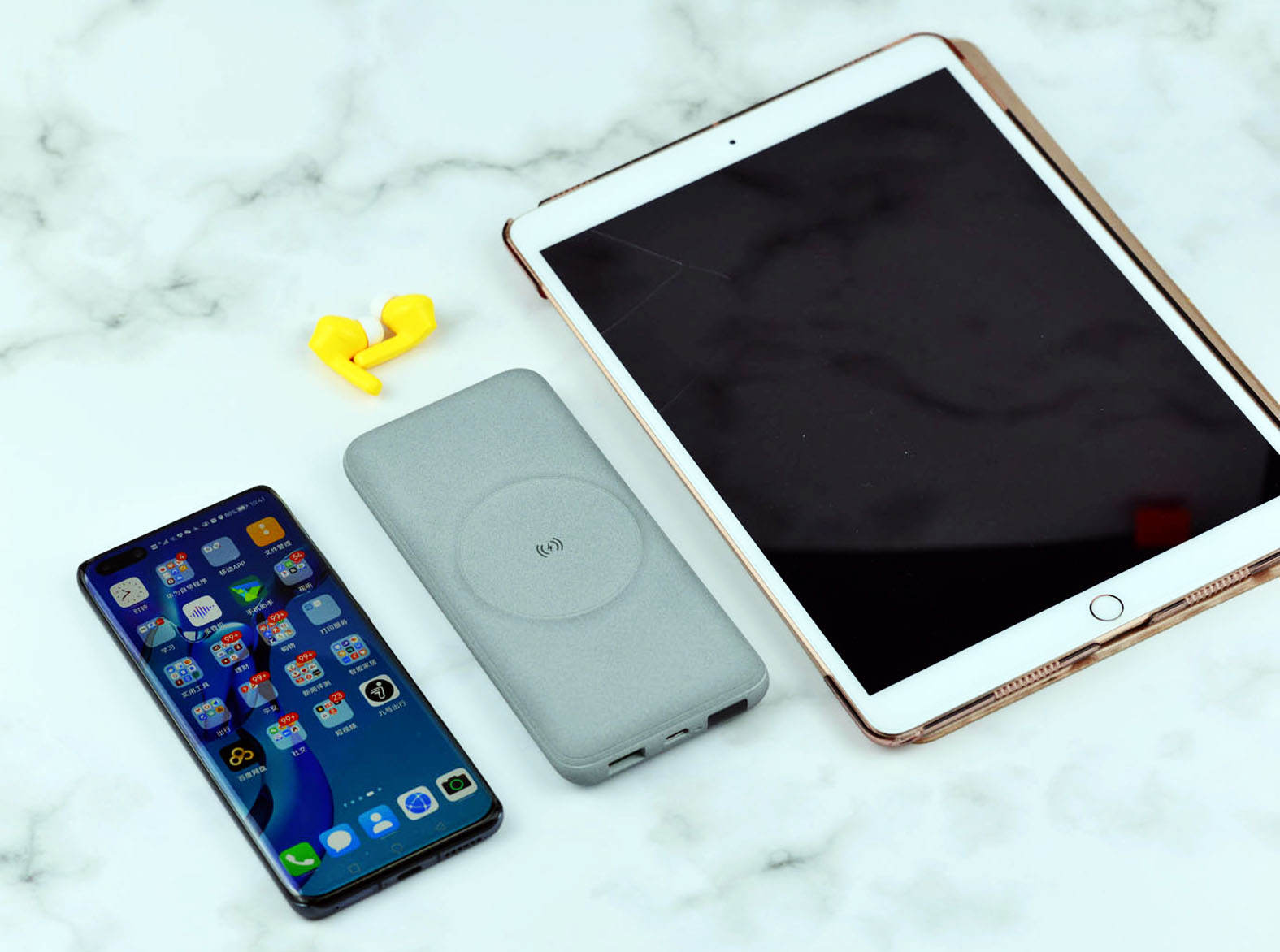 充电宝轻巧好携带,充电宝什么样的容量大