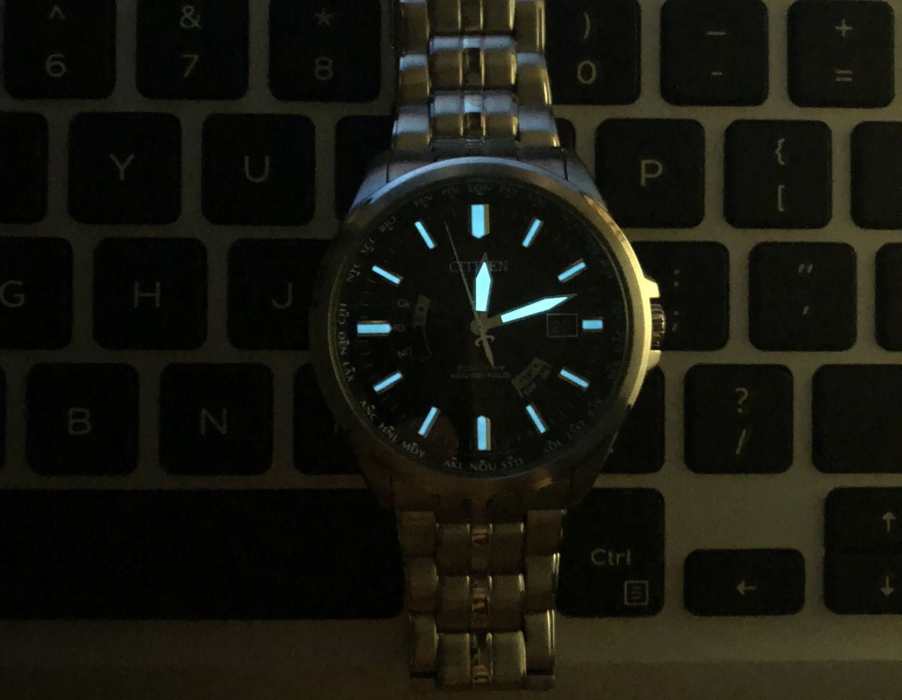 西铁城h145指针基准位置校正,西铁城光动能手表熊猫眼测评