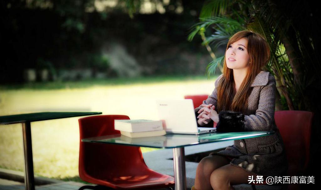 分手后的心痛怎么缓解,女孩子心被伤透了怎么挽回