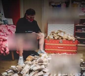 蔡思贝陈豪,蔡思贝出价200万