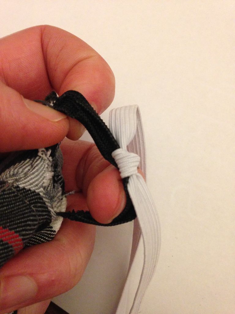 短裙子松紧带松了怎么改小妙招,裙子的松紧太紧了怎么变松