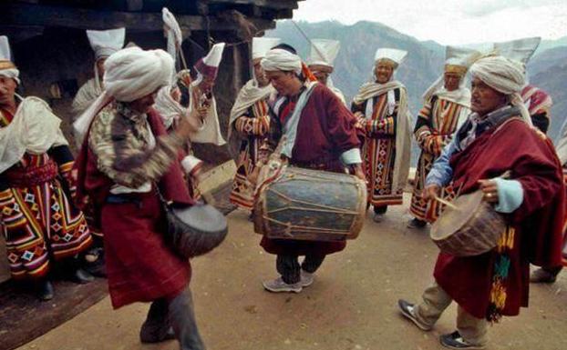 尼泊尔一妻多夫制怎么安排,现在尼泊尔婚姻还是一妻多夫制吗