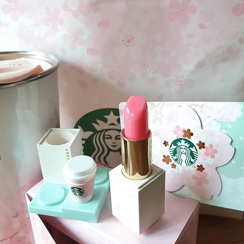 星巴克樱花积木唇膏,星巴克唇膏口红