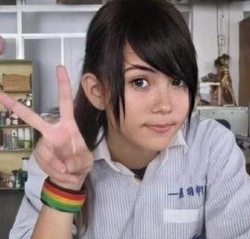 昆凌高中和周杰伦绯闻,昆凌嫁给周杰伦后咖位