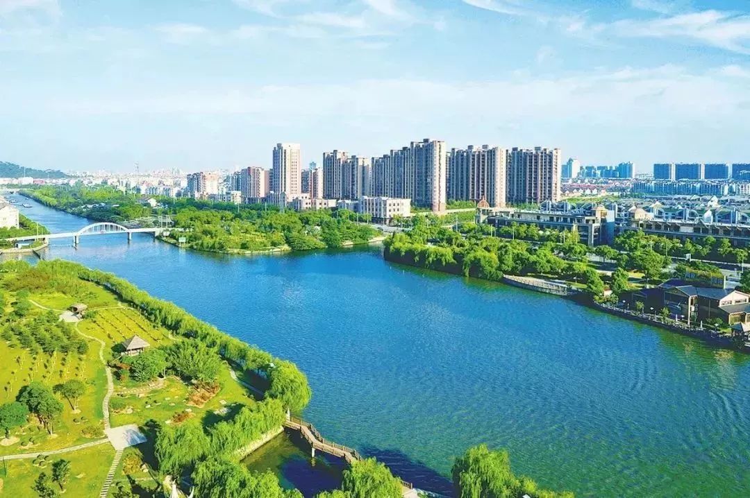 江阴，百强县仅次于昆山，但它是浙江最敬佩的一个江苏强县