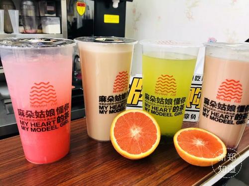 麻朵姑娘服装店,最新排队火爆网红店