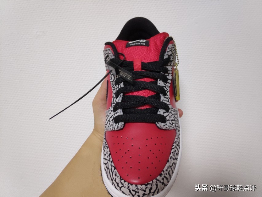 supreme联名dunk最高售价,supreme联名dunkworldfamous