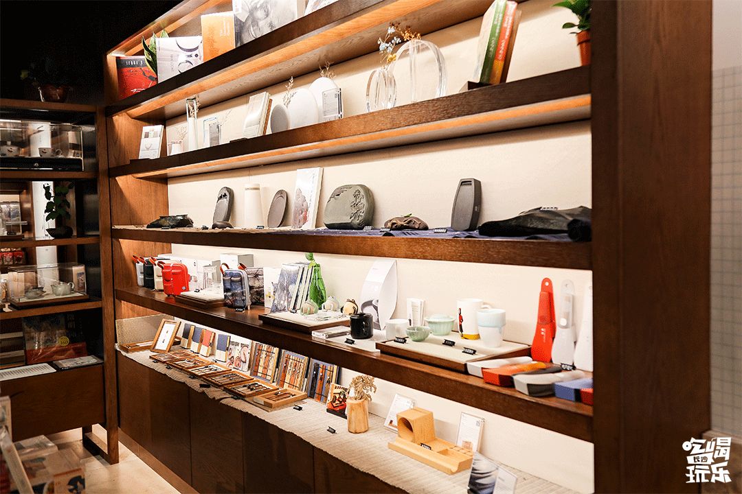 收藏!本期我们精选长沙14家宝藏书店推荐给你~