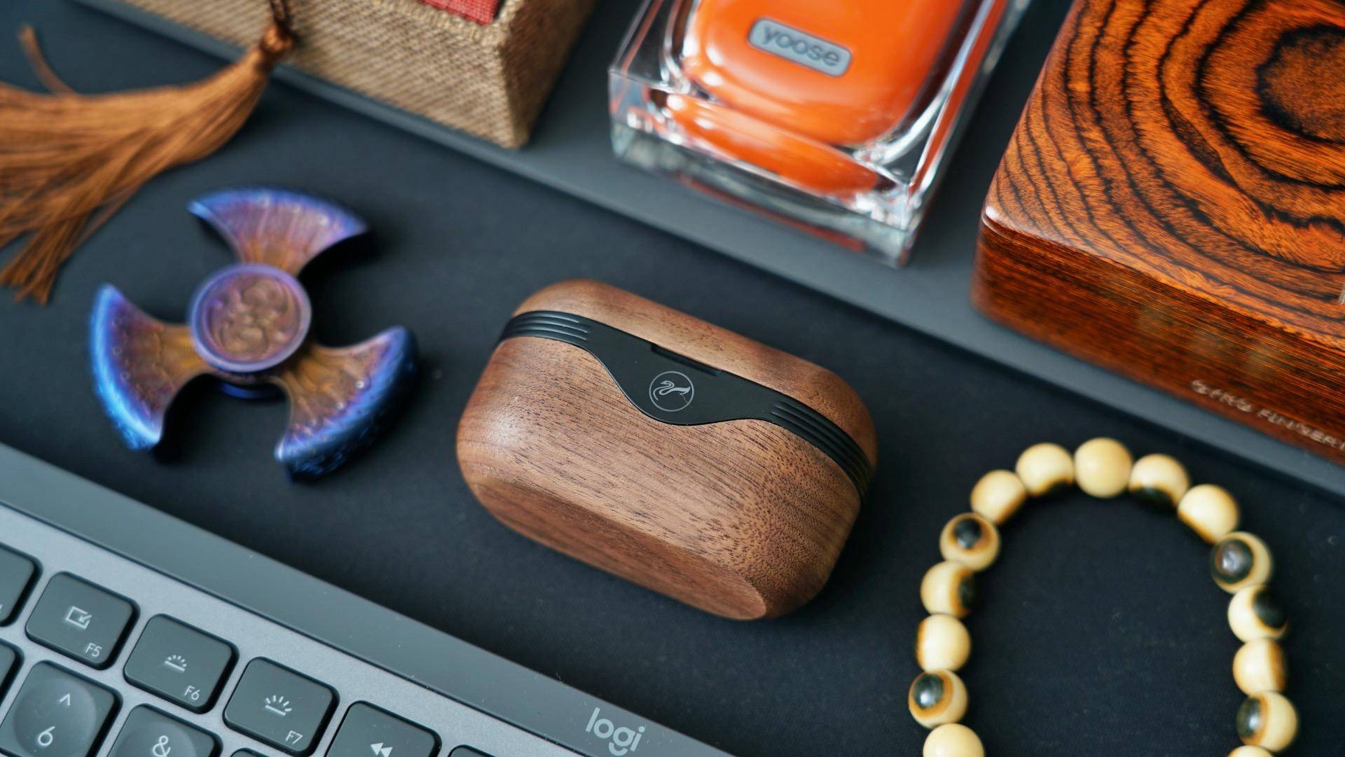 耳机可插卡真无线,惠威aw76真无线耳机怎么样