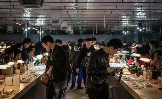 翡翠直播卖得最好平台有哪些,直播卖翡翠的正确方法