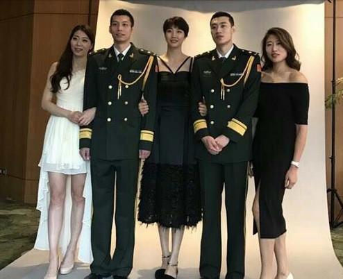 袁心玥身高1米99,1.99米袁心玥最萌身高差