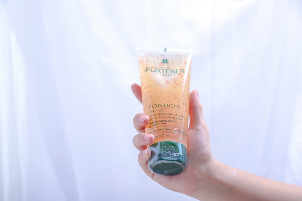 细软塌发质多久洗一次头发,怎样拯救一天就油的头发