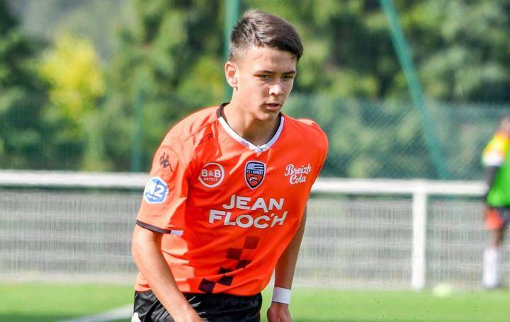 下一个贡多齐？洛里昂19岁中场小将勒费埃惊艳法乙