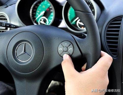 汽车雨刮器杆响怎么处理,汽车喇叭雨刮灯光不管用什么情况