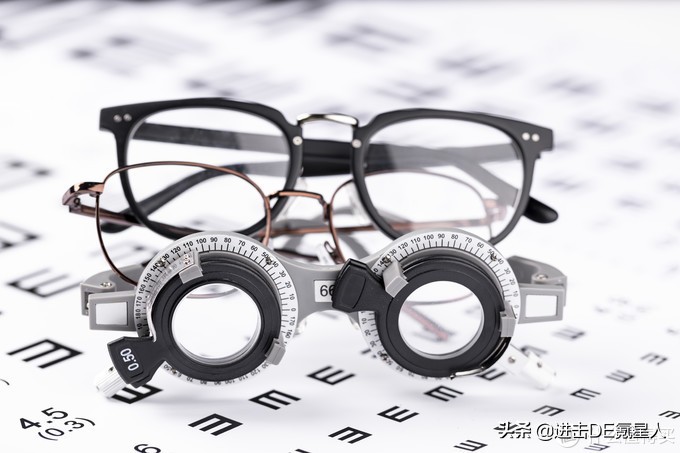 第一次配眼镜眼镜店验光全流程,眼镜验光基础知识入门