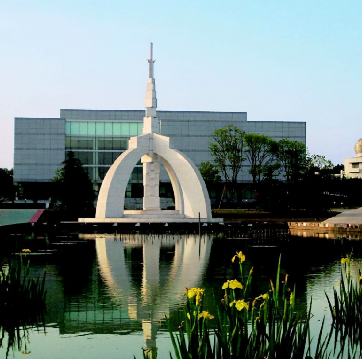 南京大学金陵学院为什么停止招生,南大金陵学院停办没有母校怎么办