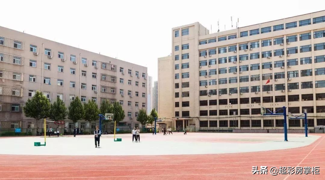 郑州市二七区初级中学,郑州市二七区兴华中学