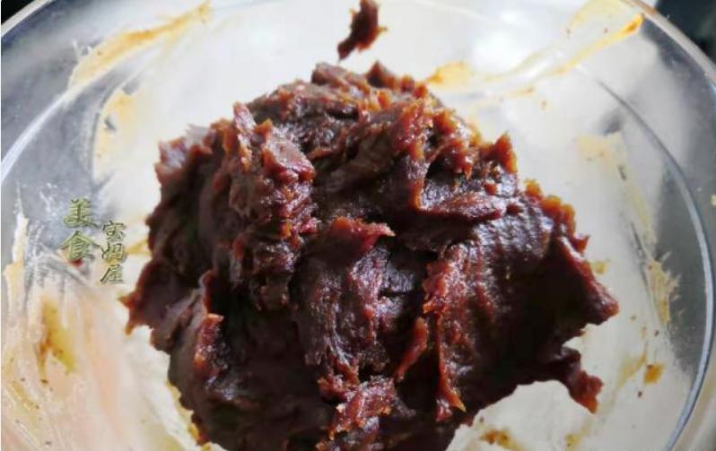 月饼馅料纯手工枣泥怎么做,家常中秋月饼馅料的做法大全