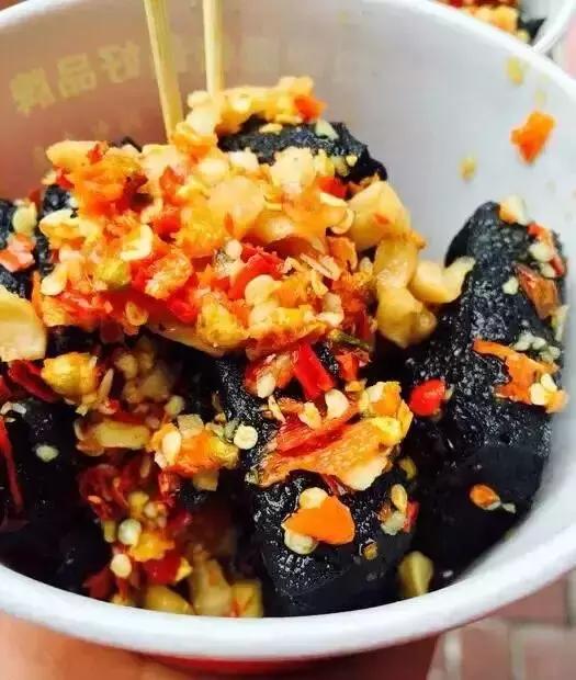 长沙最好的臭豆腐生胚多少钱一箱,长沙最出名的臭豆腐是哪家