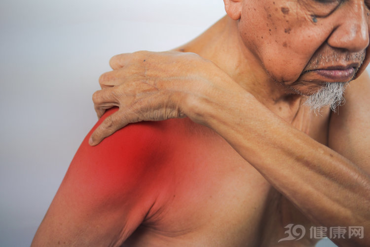 癌症发生骨转移怎么办？抓住治疗“黄金期”，十有八九能恢复