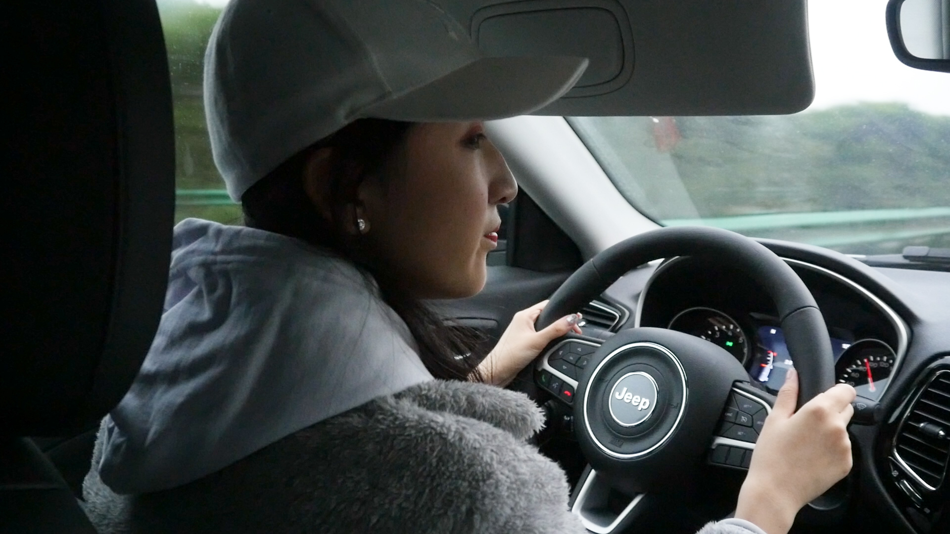 刚提新车这五件事别做,开新车需要注意哪些操作功能细节