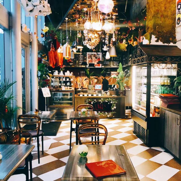 缇庡浗绾界害闀垮矝澶у浠嬬粛,缇庡浗闀垮矝澶у鍥剧墖