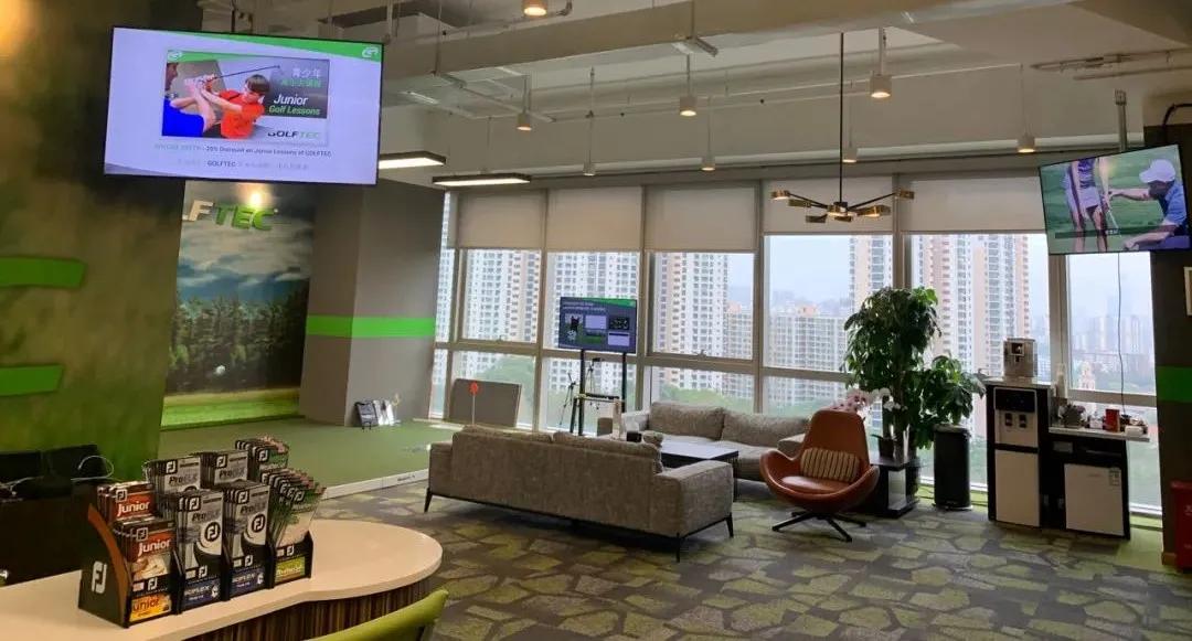 JoinUsatGOLFTEC!专业高尔夫教练招聘