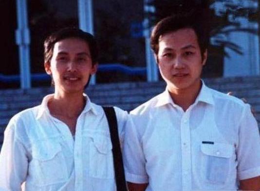 罗京去世后现在主持人是谁,央视主持人罗京去世11年妻子改嫁