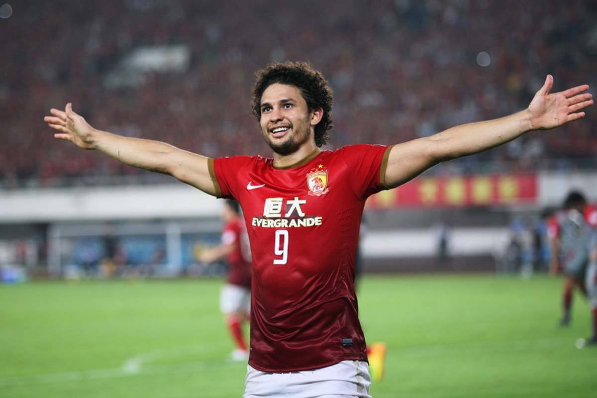 艾克森为什么打不过塔利斯卡,为什么艾克森落选