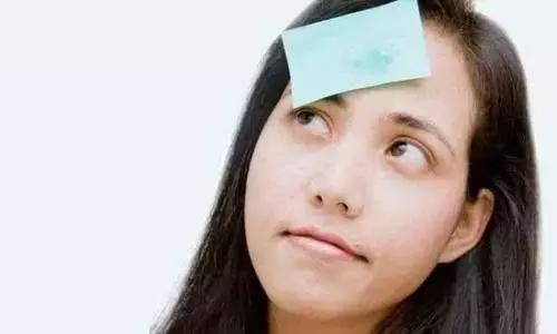 毛孔堵塞油腻粗大如何改善,毛孔粗大改善方法控油遮瑕