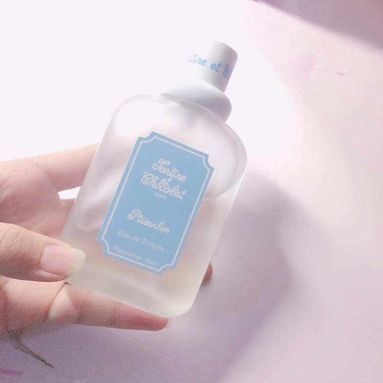 宝格丽白茶和白晶哪个好闻,宝格丽白茶什么颜色最好